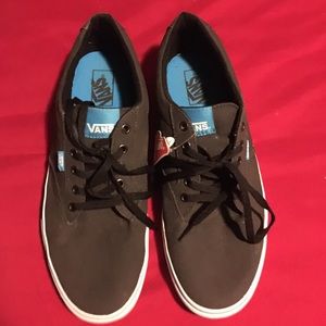 Vans 13 NWT
